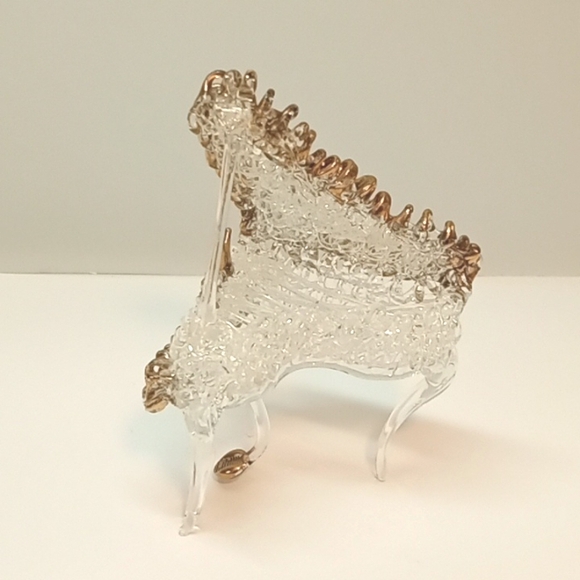 Vintage spun glass baby grand piano figurine with gold details. No flaws - Picture 3 of 6
